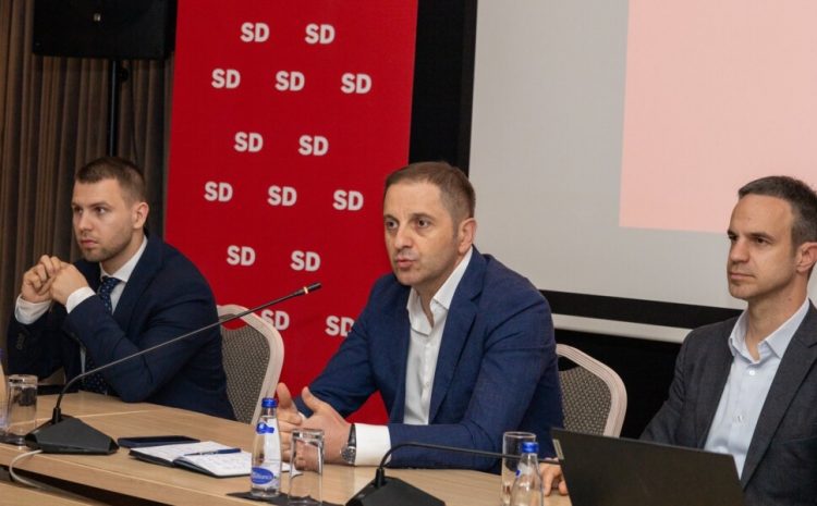 Šehović i Mugoša: Svjedočimo afirmaciji retrogradnih pojava, puna podrška novom modelu saradnje sa srodnim partijama